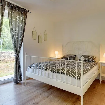House In With Terrace, Air Conditioning, Wi-fi, Washing Machine *