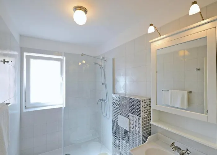 House In With Terrace, Air Conditioning, Wi-fi, Washing Machine Vakantiehuis *