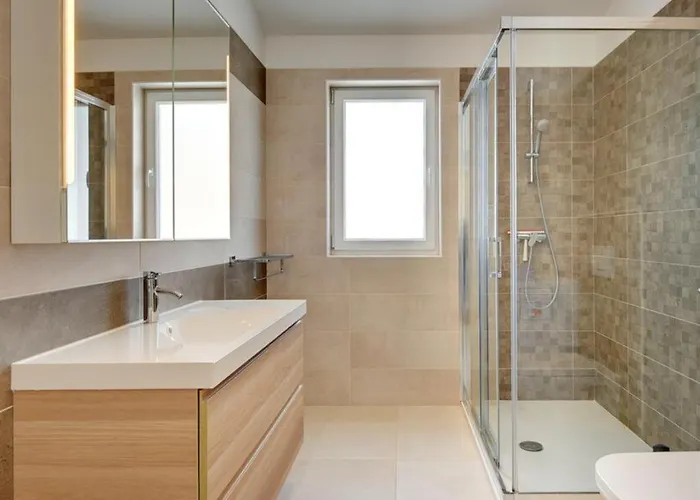 Vakantiehuis House In With Terrace, Air Conditioning, Wi-fi, Washing Machine *